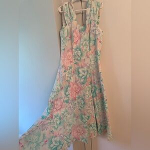 Vintage Pastel Floral Midi Dress in Mint and Blush
